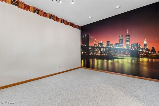 3108 Vermont Place, Green, OH 44312