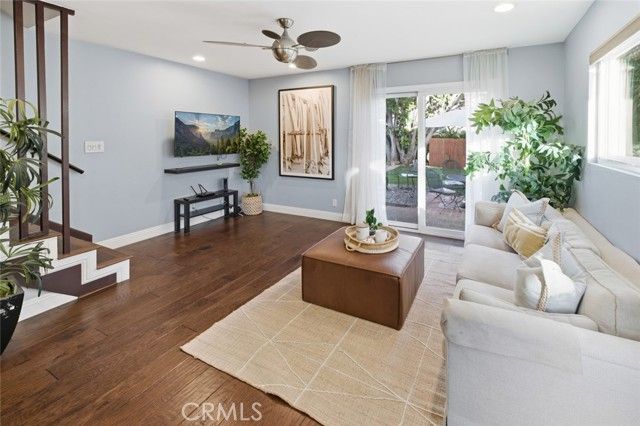 3640 Pine Avenue, Long Beach, CA 90807