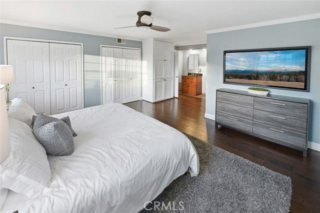 3640 Pine Avenue, Long Beach, CA 90807