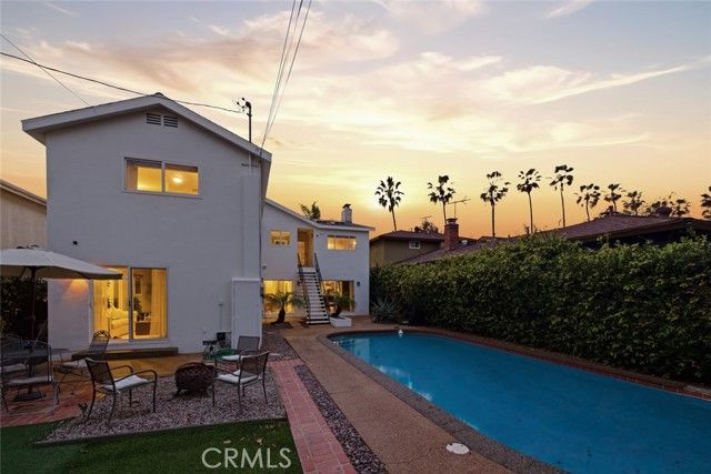 3640 Pine Avenue, Long Beach, CA 90807