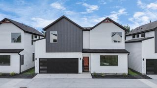 235 Julia Street B, Houston, TX 77022