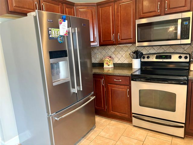 2815 SUNSET Trail, Waterford, PA 16441