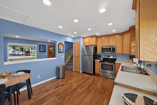 2146 W 11970 SO, Riverton, UT 84065