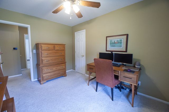 2904 77th Street, Urbandale, IA 50322