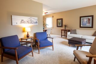 2904 77th Street, Urbandale, IA 50322