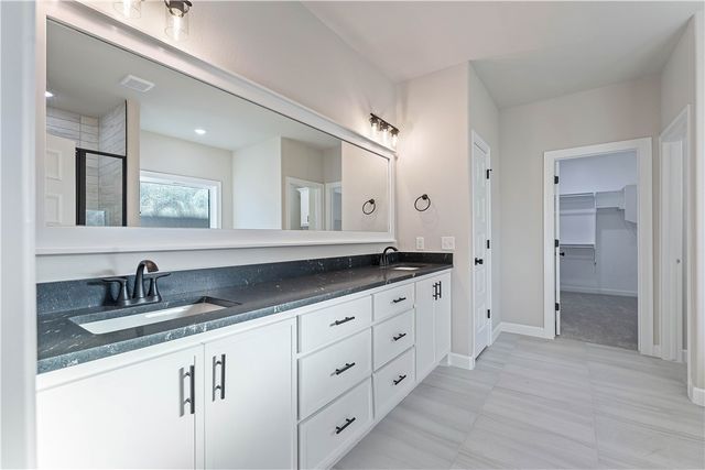 1506 Lookout Lane, Cave Springs, AR 72718