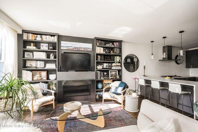 314 Warren Street, Hudson, NY 12534