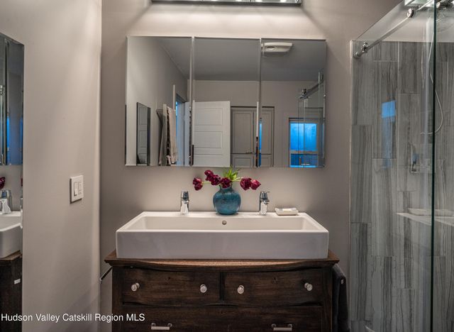 314 Warren Street, Hudson, NY 12534