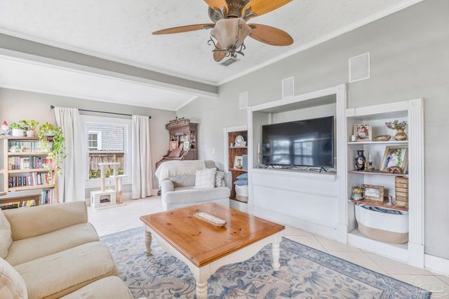 1630 E Lee St, Pensacola, FL 32503