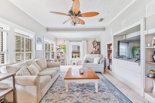 1630 E Lee St, Pensacola, FL 32503