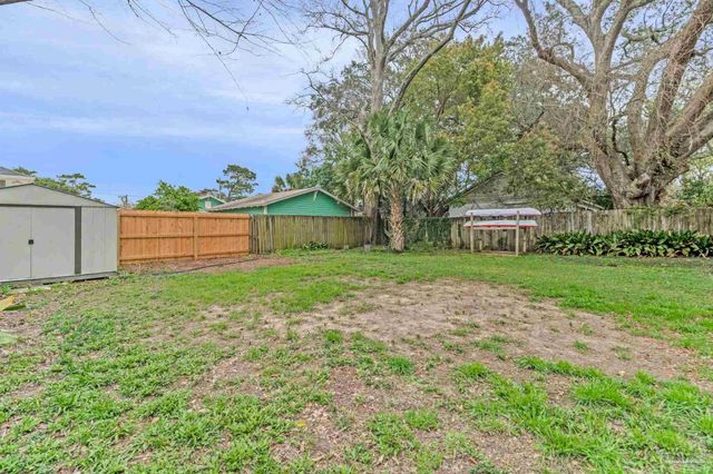 1630 E Lee St, Pensacola, FL 32503