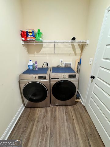100 N Sky Drive, Warner Robins, GA 31093
