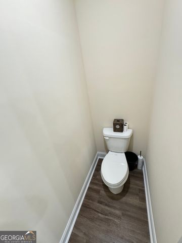 100 N Sky Drive, Warner Robins, GA 31093