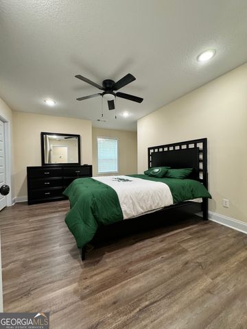 100 N Sky Drive, Warner Robins, GA 31093