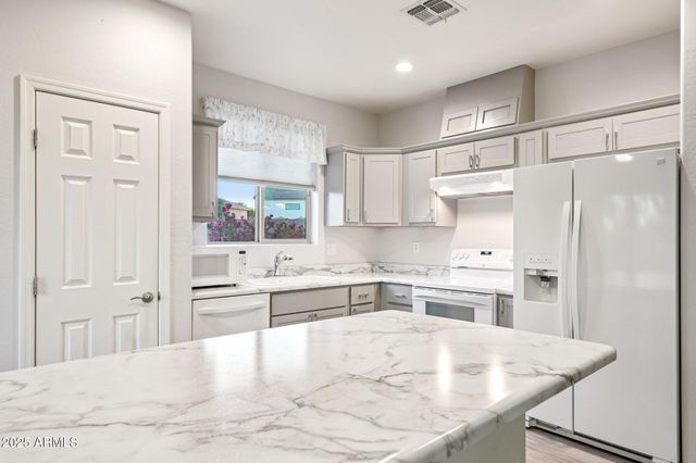 3612 N BRINDLEY Avenue, Litchfield Park, AZ 85340