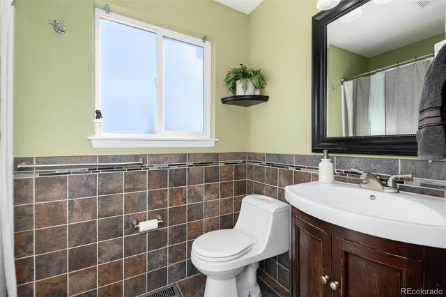 6530 W 111th Avenue, Westminster, CO 80020