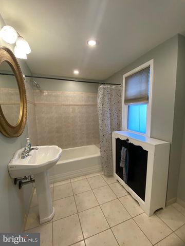 306 W MAGNOLIA AVE, Aldan, PA 19018