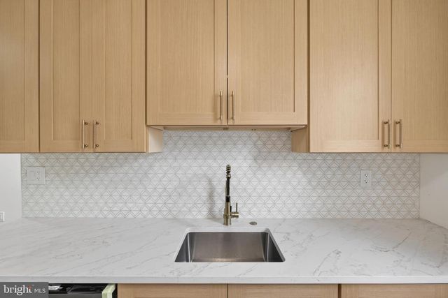 896 BRILL ST, Philadelphia, PA 19124
