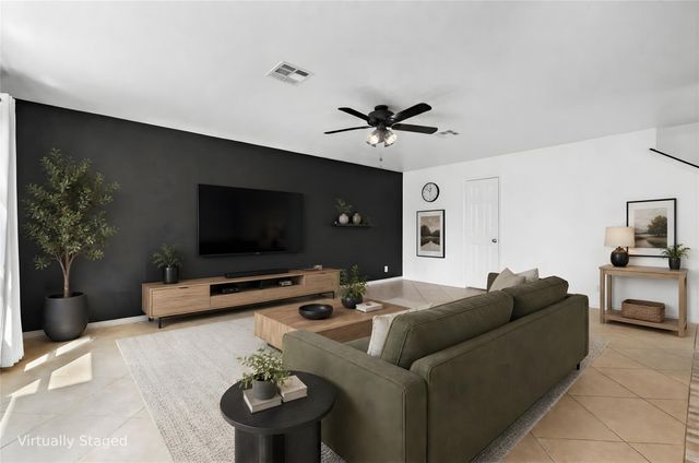 201 Lexington, Kyle, TX 78640