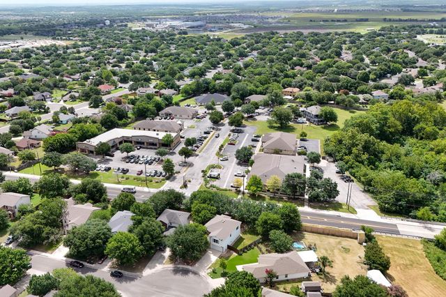 201 Lexington, Kyle, TX 78640