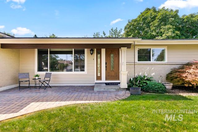 10919 W Cruser Dr, Boise, ID 83709