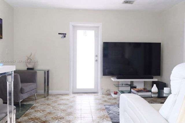 4330 NW 203rd Terrace, Miami Gardens, FL 33055