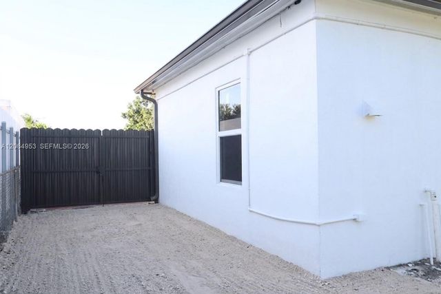 4330 NW 203rd Terrace, Miami Gardens, FL 33055