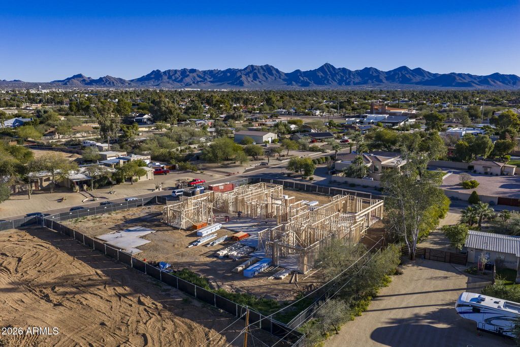 Image 29 of property listing at 11460 N 71ST Street, Scottsdale, AZ 85254