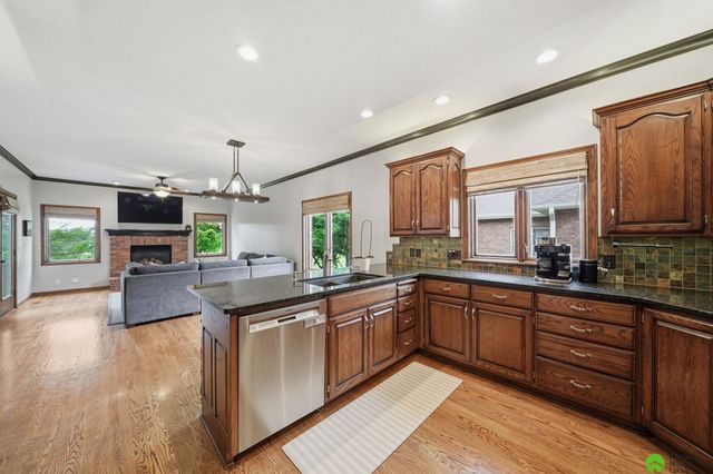 3220 Browning Street, Lincoln, NE 68516