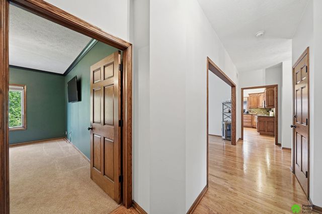 3220 Browning Street, Lincoln, NE 68516