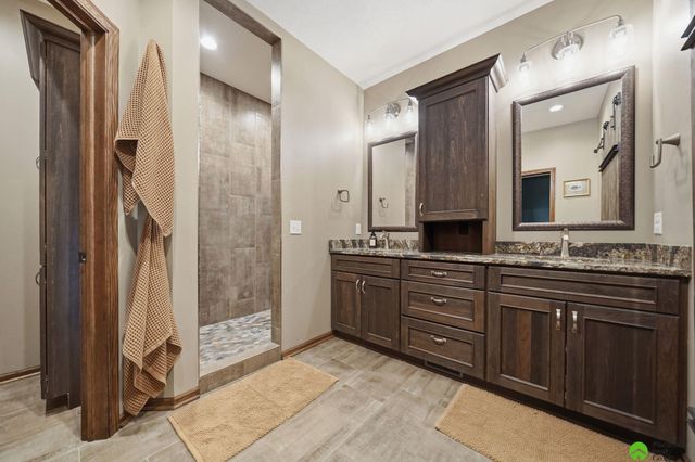 3220 Browning Street, Lincoln, NE 68516