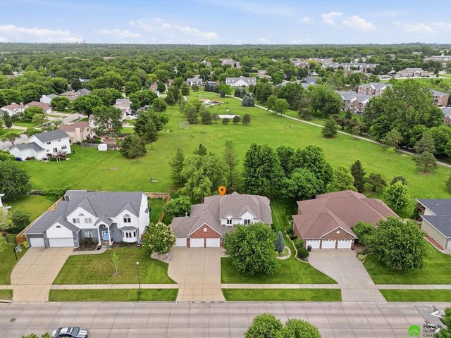 3220 Browning Street, Lincoln, NE 68516