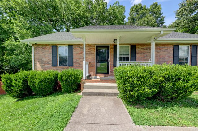 3253 N Senseney Cir, Clarksville, TN 37042