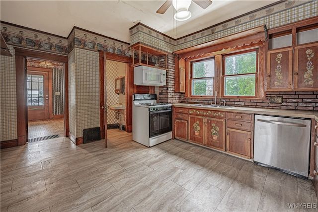 234 Lake Street, Wilson, NY 14172