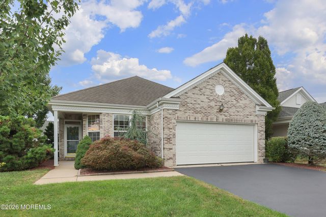 1 Essex Drive, Jackson, NJ 08527
