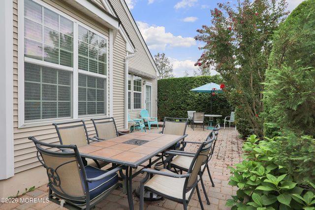 1 Essex Drive, Jackson, NJ 08527
