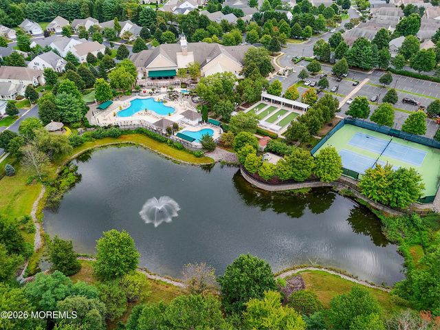 1 Essex Drive, Jackson, NJ 08527