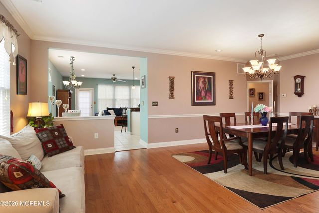 1 Essex Drive, Jackson, NJ 08527