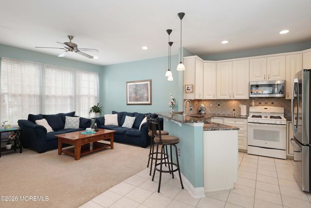 1 Essex Drive, Jackson, NJ 08527