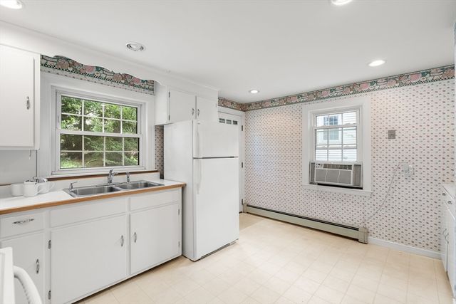 77 Wright Street, Arlington, MA 02474