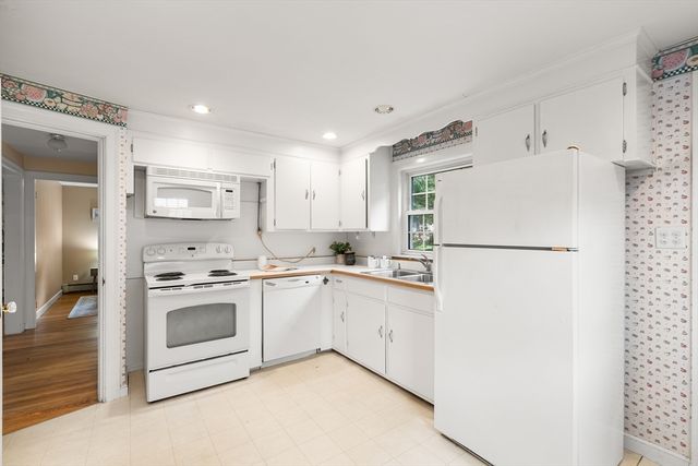 77 Wright Street, Arlington, MA 02474