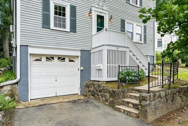77 Wright Street, Arlington, MA 02474