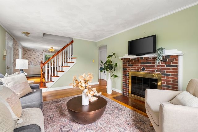 77 Wright Street, Arlington, MA 02474