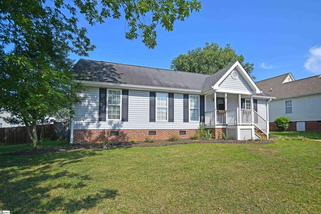 8 Montvale Drive, Simpsonville, SC 29681
