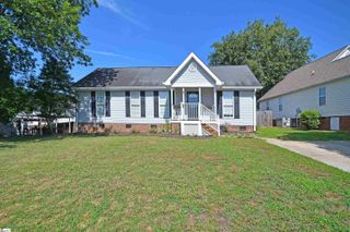 8 Montvale Drive, Simpsonville, SC 29681