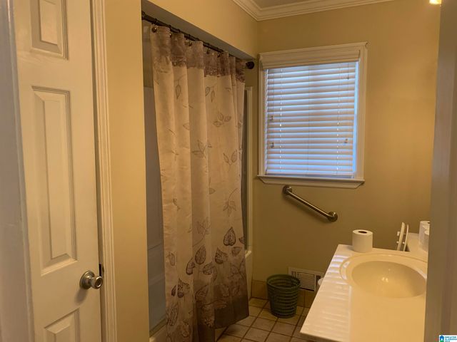 2086 CHERRY AVENUE, Hueytown, AL 35023