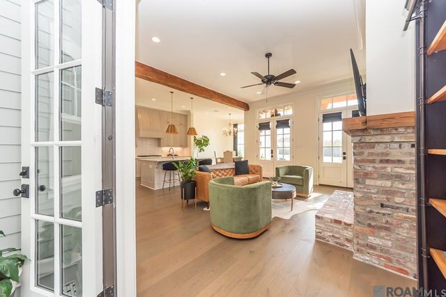 2029 Deaux Parc Dr, Baton Rouge, LA 70808