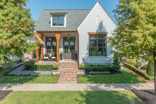 2029 Deaux Parc Dr, Baton Rouge, LA 70808