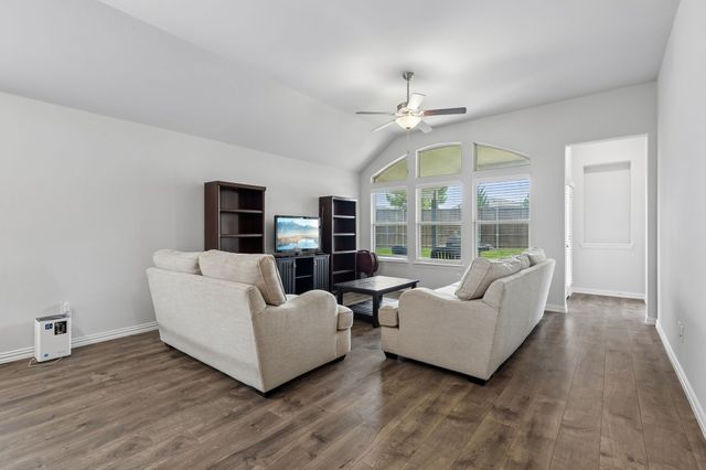 11400 Alpine Springs Drive, Aubrey, TX 76227