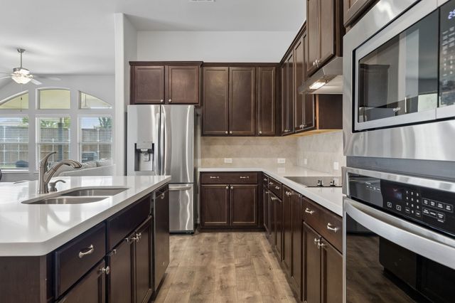 11400 Alpine Springs Drive, Aubrey, TX 76227